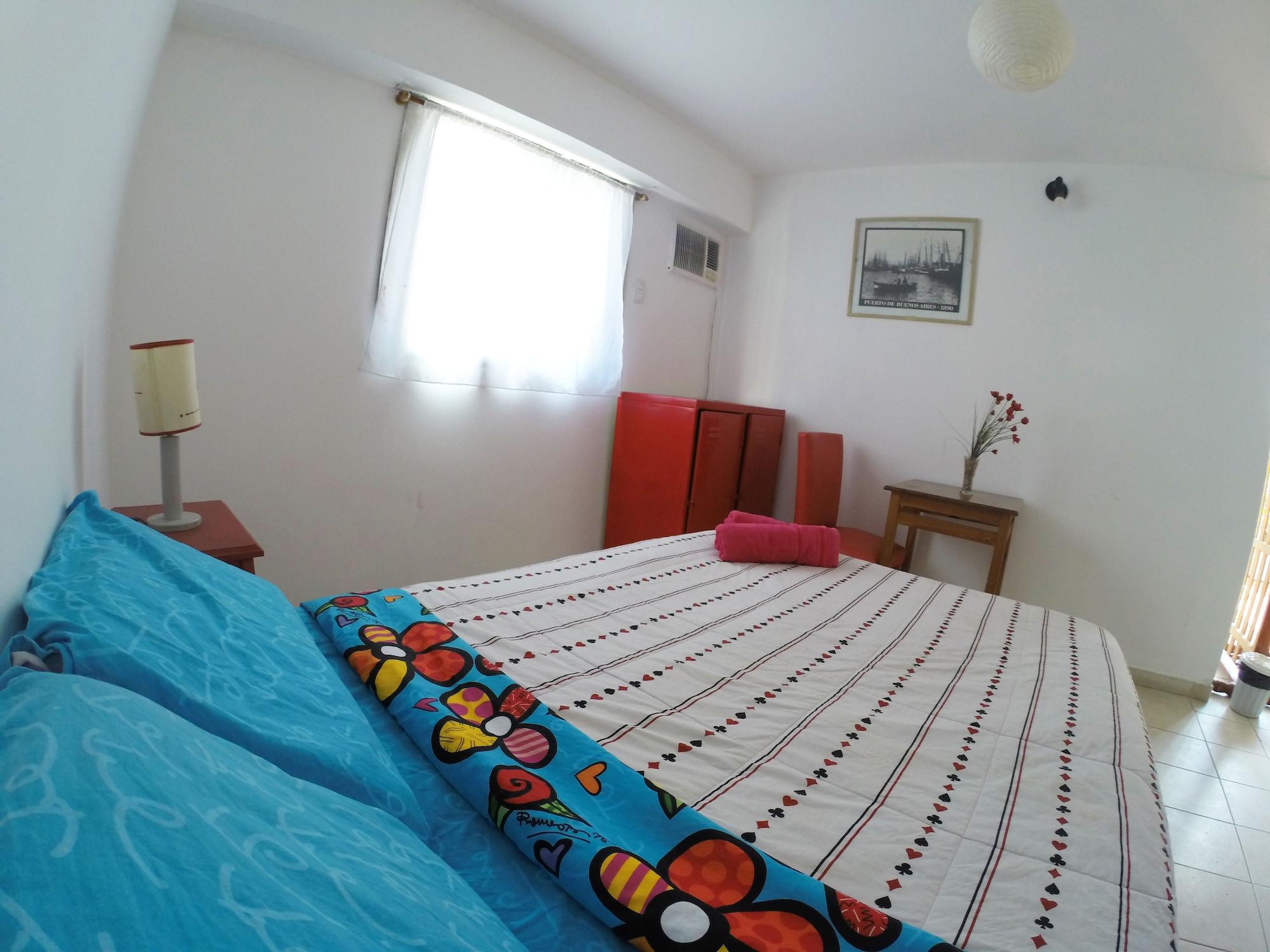 Hostel Inn Буэнос-Айрес Экстерьер фото